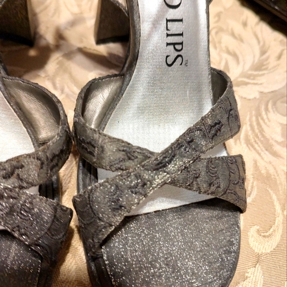 🩶 Awesome Vtg 90's Silver Metallic Floral Brocade Strappy Platform Heels - 7.5M - Picture 13 of 16